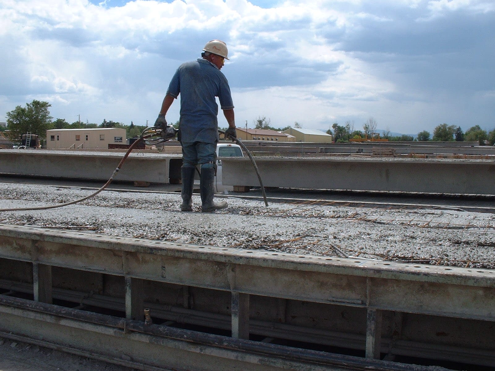 How to Use Internal Concrete Vibrators Denver Concrete Vibrator